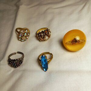 Vintage Rings Lot (Adjustable Costume)